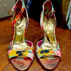 Pink/flower pattern Ted Baker open toe heels.